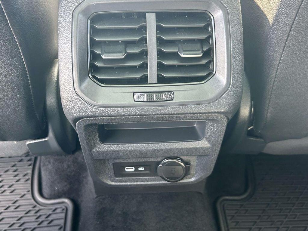 Volkswagen Tiguan 2.0T SE R-Line Black FWD 2021