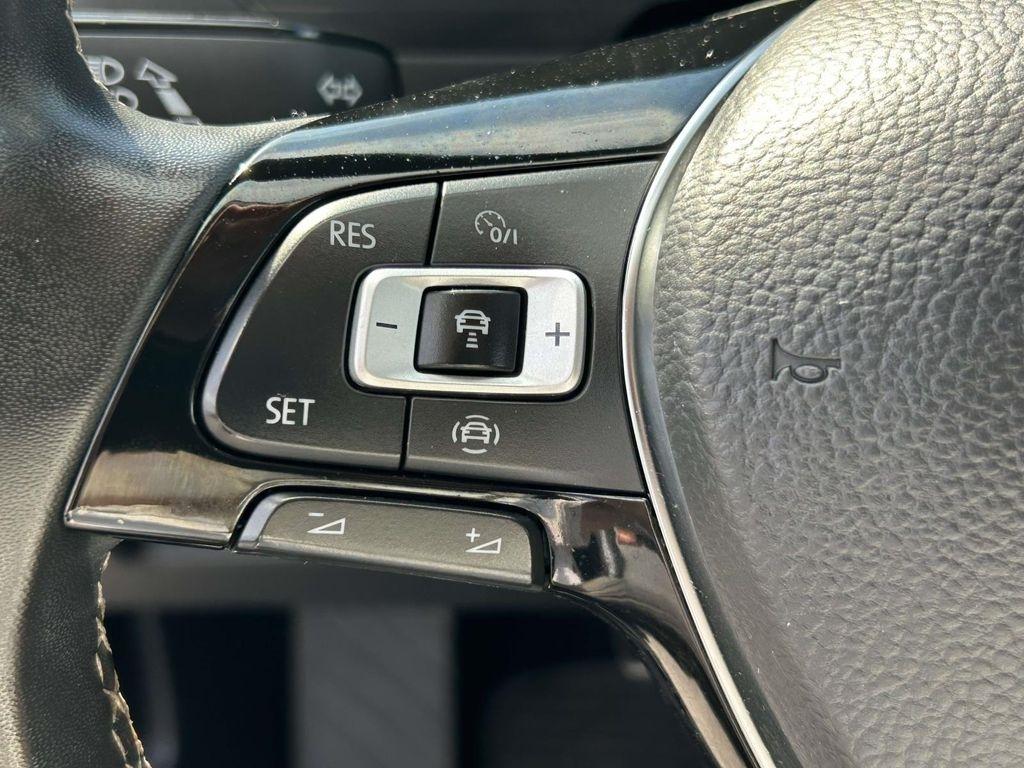 Volkswagen Tiguan 2.0T SE R-Line Black FWD 2021