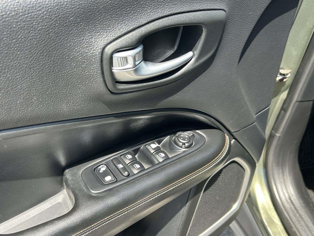 Jeep Compass Latitude FWD 2018