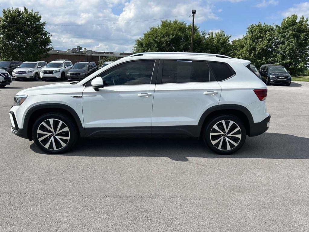 Volkswagen Taos SE FWD 2023