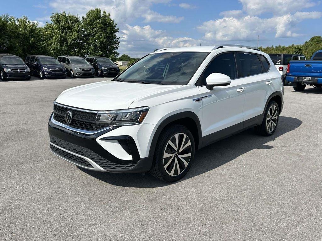 Volkswagen Taos SE FWD 2023