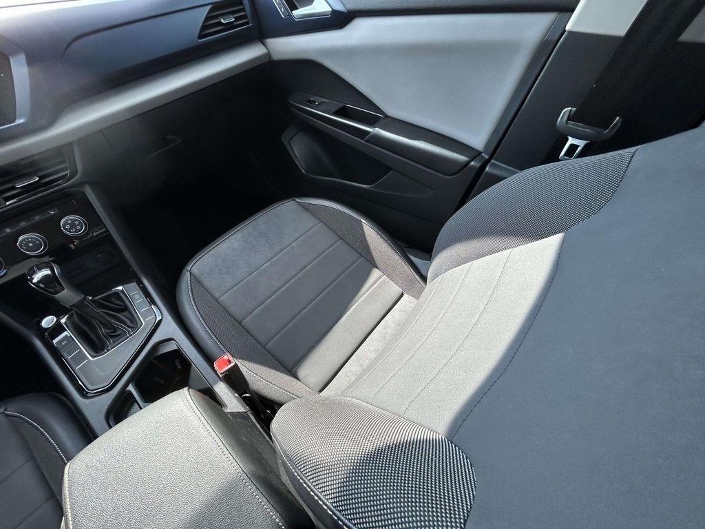 Volkswagen Taos SE FWD 2023