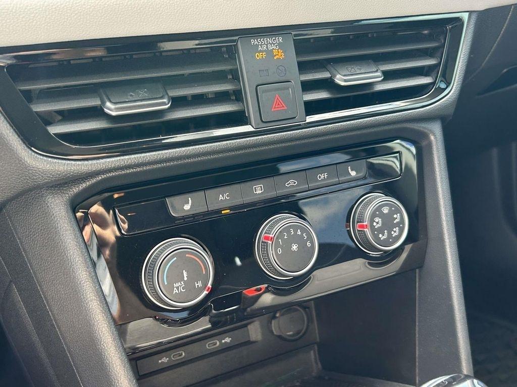 Volkswagen Taos SE FWD 2023