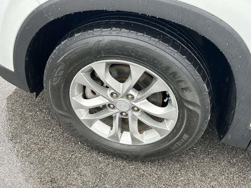 Hyundai Santa Fe SE 2.4L Auto AWD 2019