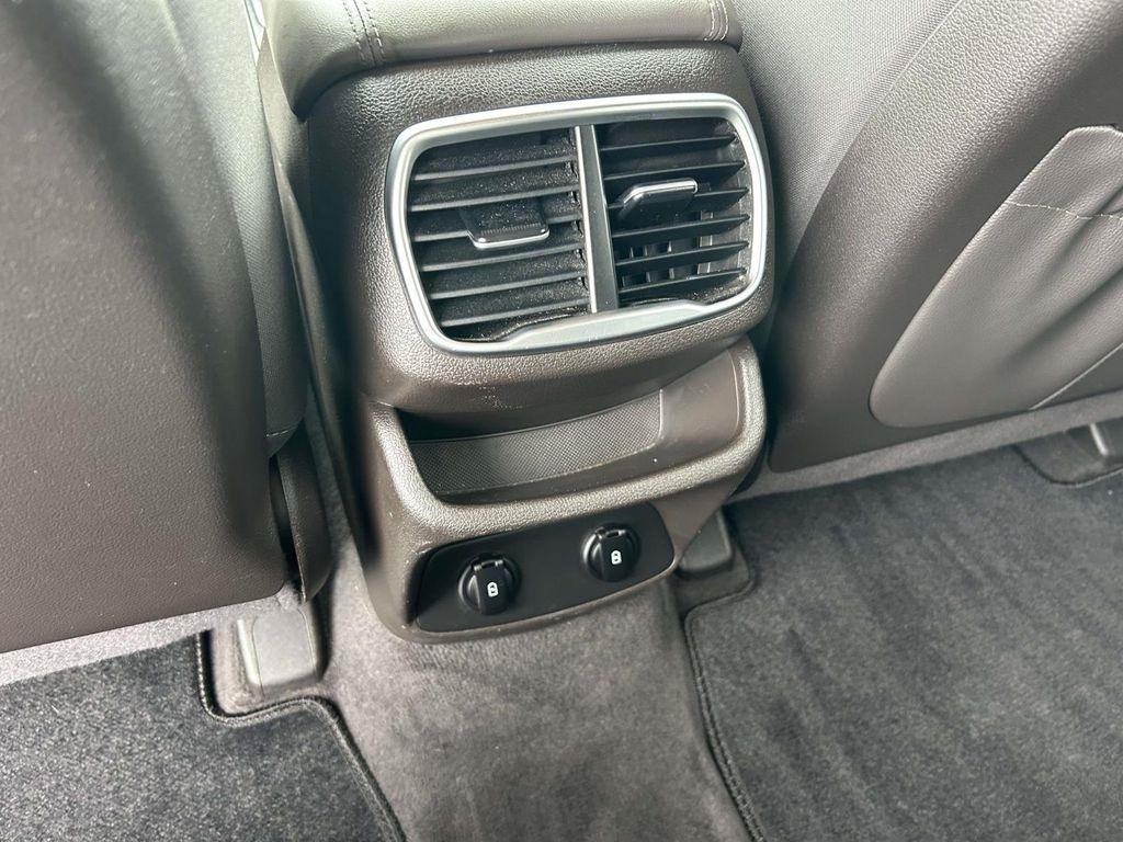 Hyundai Santa Fe SE 2.4L Auto AWD 2019