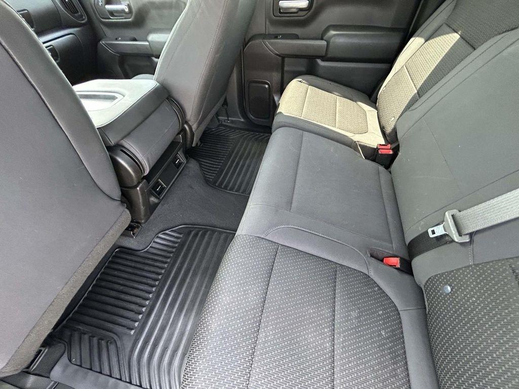 Chevrolet Silverado 1500 4WD Crew Cab 147" Custom 2019