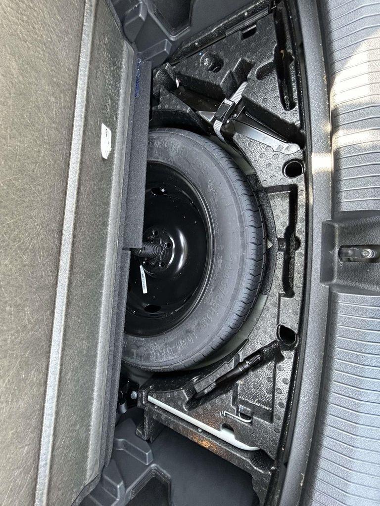 Volkswagen Tiguan 2.0T SE R-Line Black FWD 2021