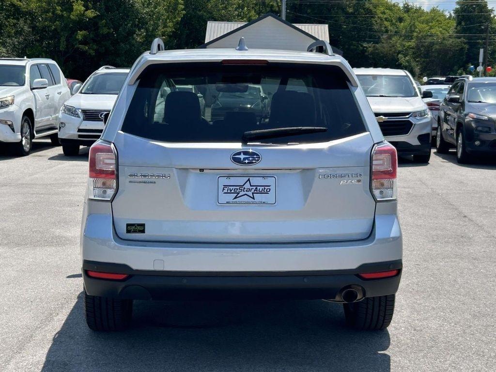 Subaru Forester 2.5i Touring CVT 2017