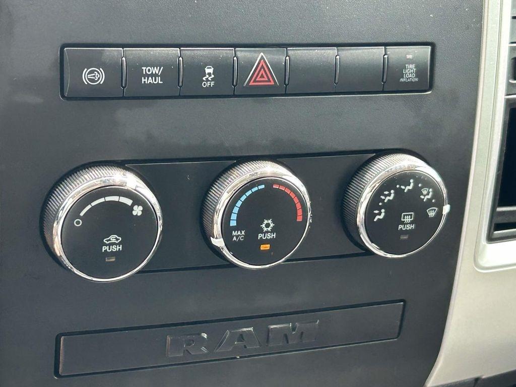 RAM 2500 4WD Crew Cab 149" Big Horn 2012