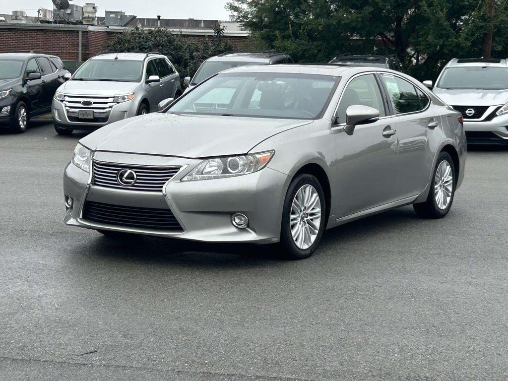 Lexus ES 350 4dr Sdn 2015