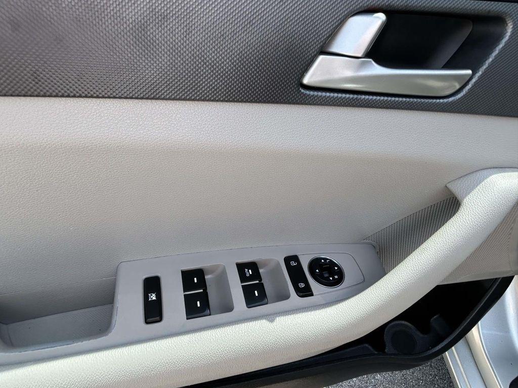 Hyundai Sonata 2.4L PZEV 2017