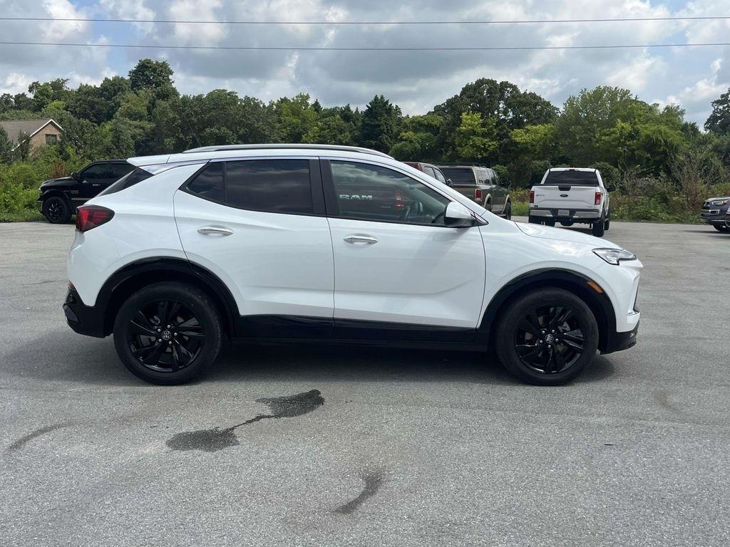 Buick Encore GX FWD 4dr Sport Touring 2024