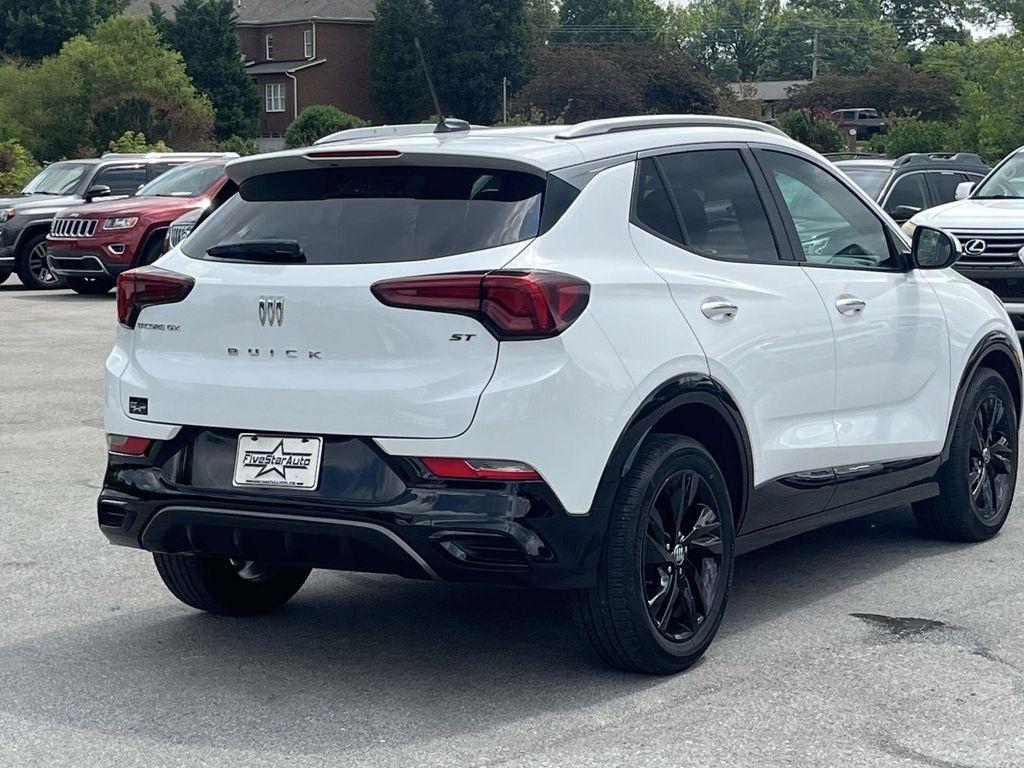 Buick Encore GX FWD 4dr Sport Touring 2024