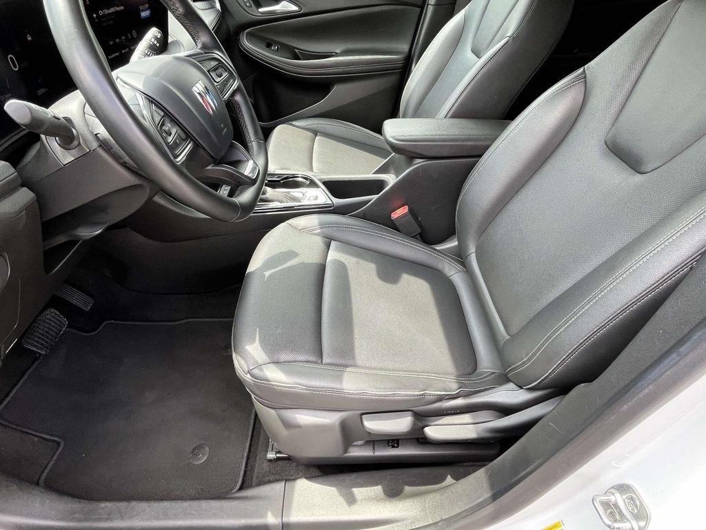 Buick Encore GX FWD 4dr Sport Touring 2024