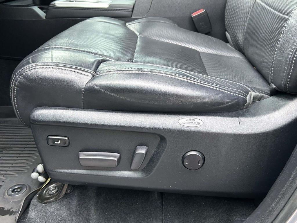 Toyota Tundra 4WD 1794 Edition CrewMax 5.5' Bed 5.7L FFV (Natl) 2018