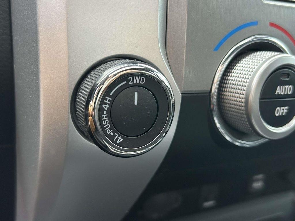 Toyota Tundra 4WD 1794 Edition CrewMax 5.5' Bed 5.7L FFV (Natl) 2018