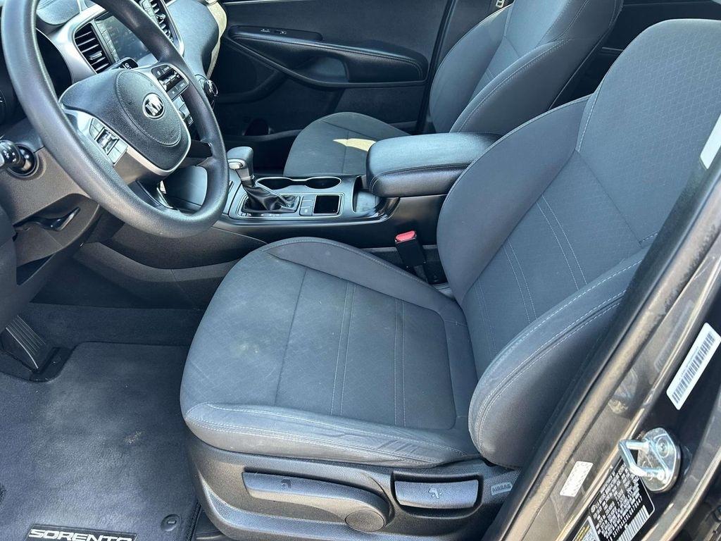 Kia Sorento LX V6 FWD 2020