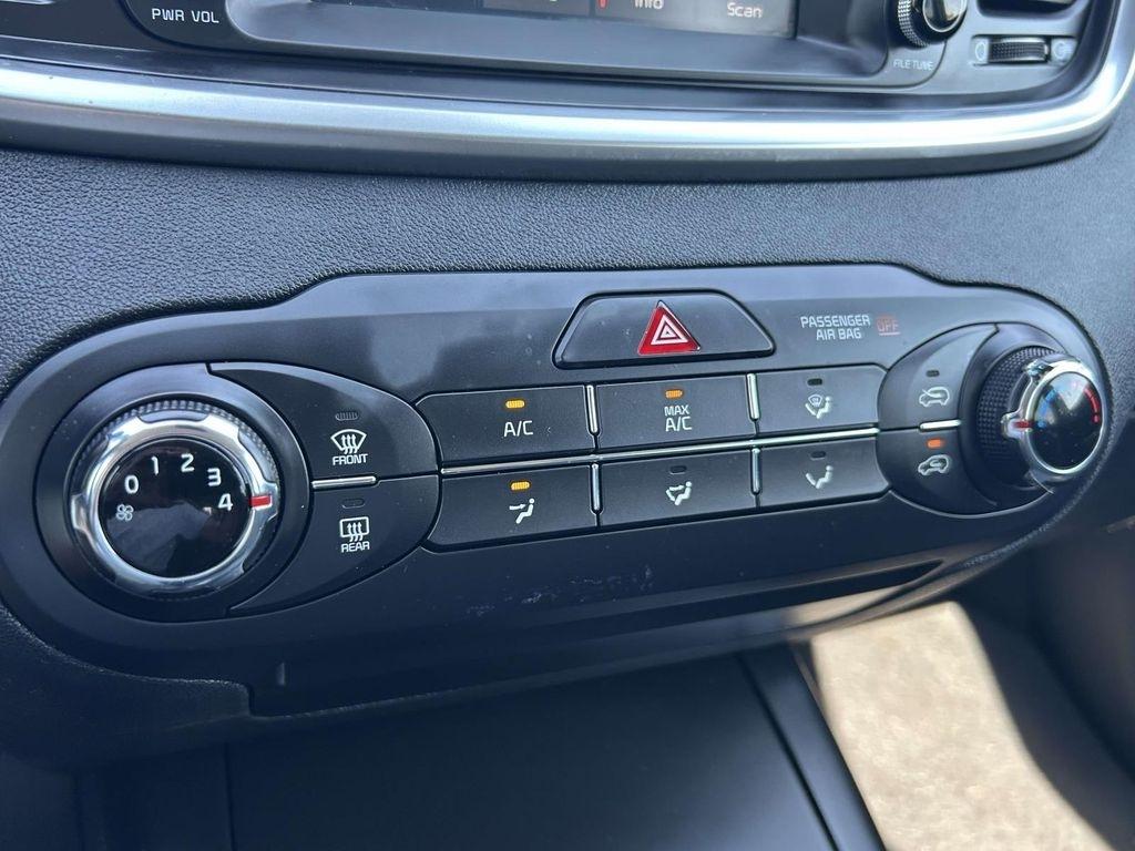 Kia Sorento LX V6 FWD 2020