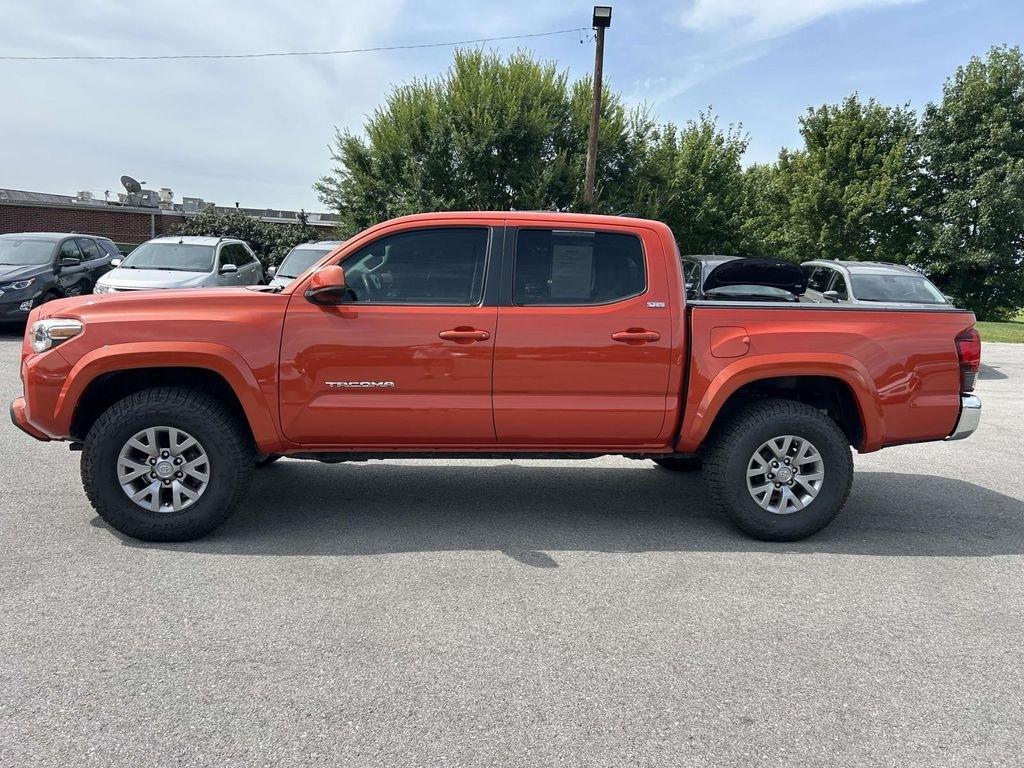 Toyota Tacoma TRD Off Road Double Cab 5' Bed V6 4x2 AT (Natl) 2018