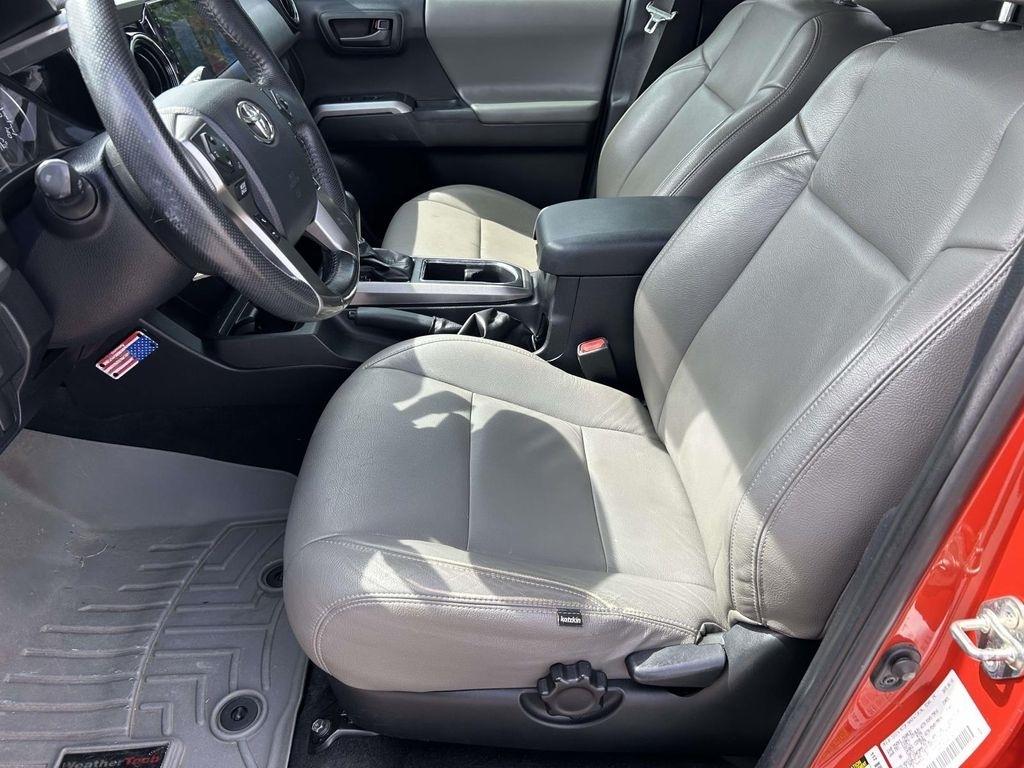 Toyota Tacoma TRD Off Road Double Cab 5' Bed V6 4x2 AT (Natl) 2018