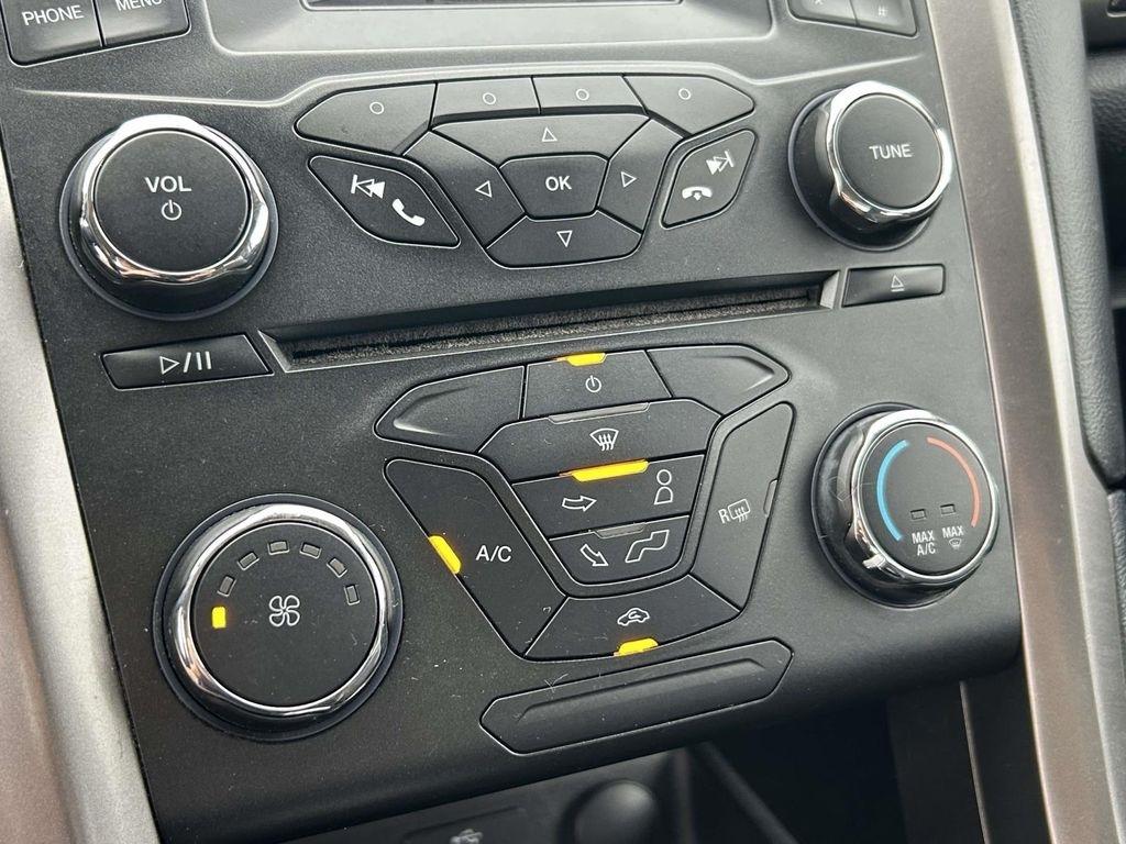 Ford Fusion SE FWD 2017