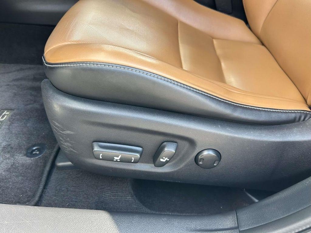 Lexus CT 200h 5dr Sdn Hybrid 2016