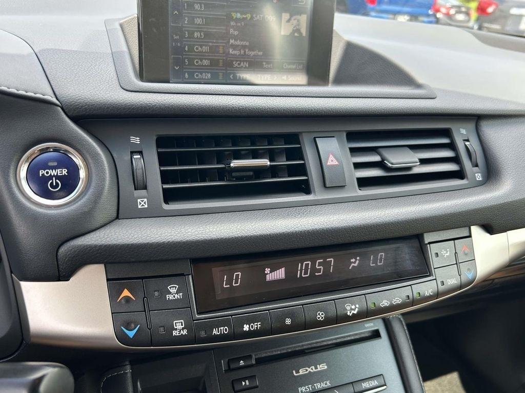 Lexus CT 200h 5dr Sdn Hybrid 2016