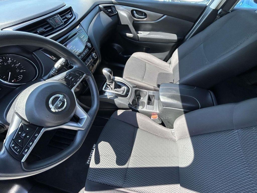 Nissan Rogue Sport FWD S 2017