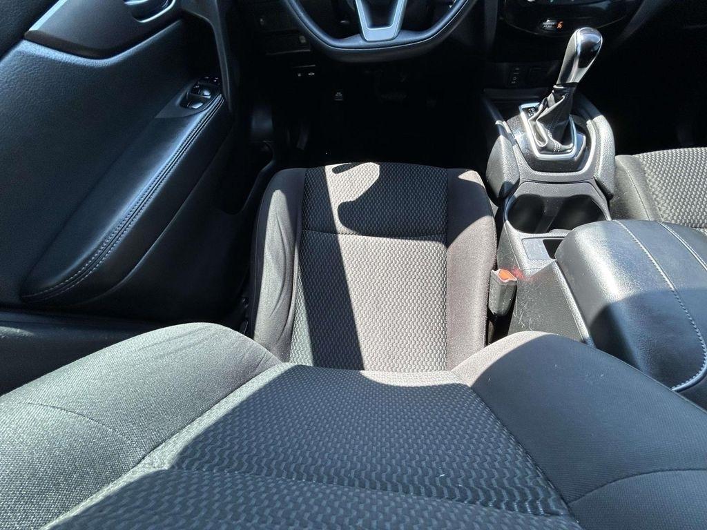 Nissan Rogue Sport FWD S 2017