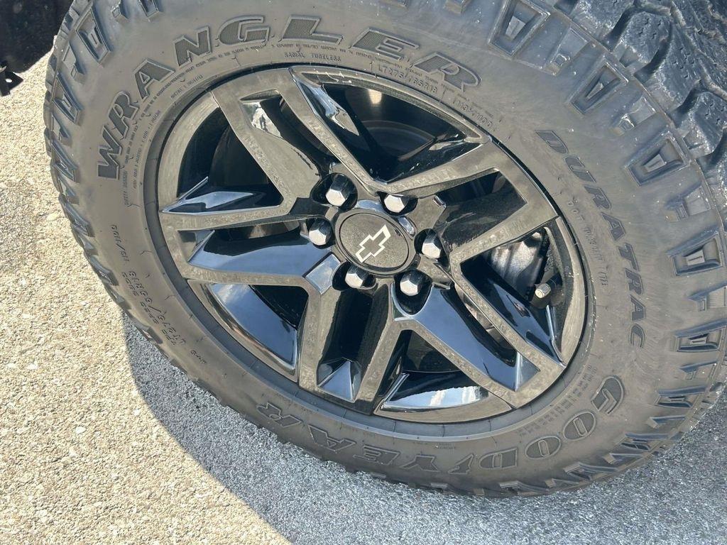 Chevrolet Silverado 1500 4WD Crew Cab 147" LT Trail Boss 2022
