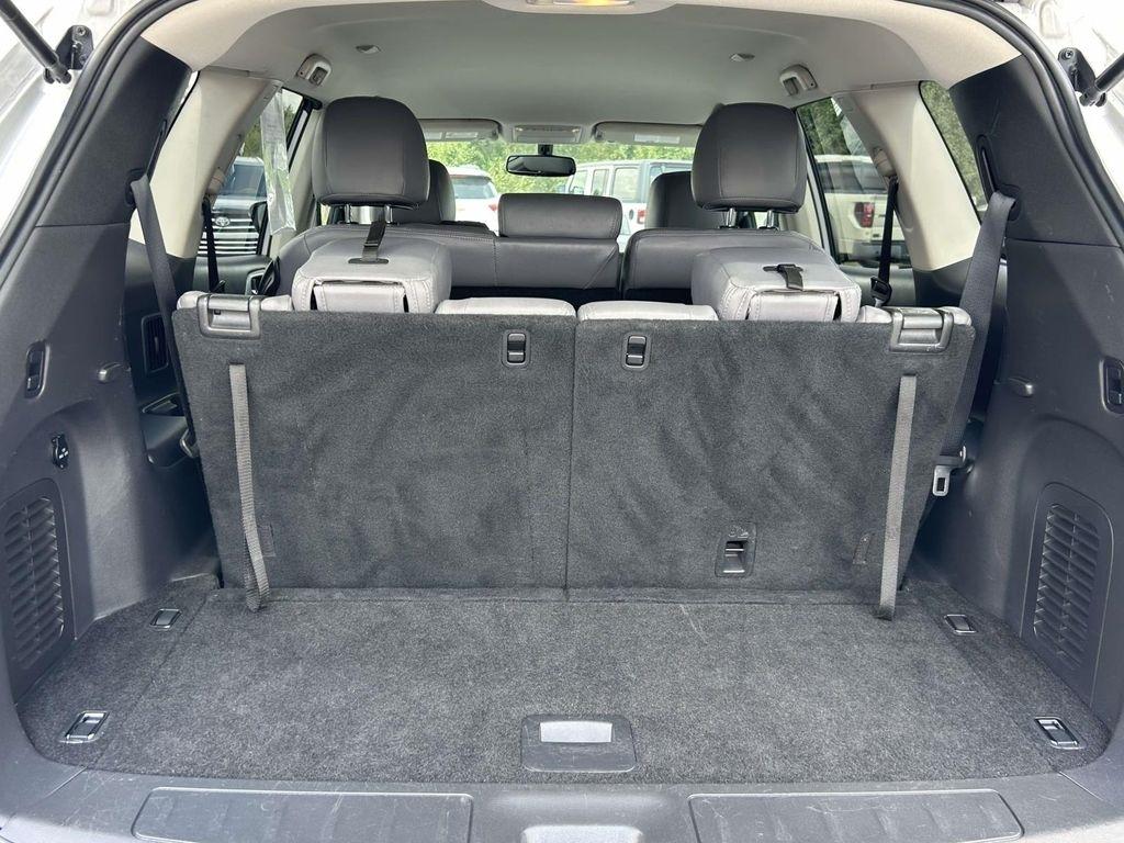 Nissan Pathfinder FWD Platinum 2017
