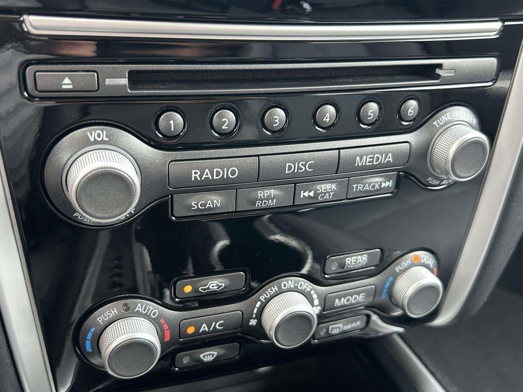 Nissan Pathfinder FWD Platinum 2017