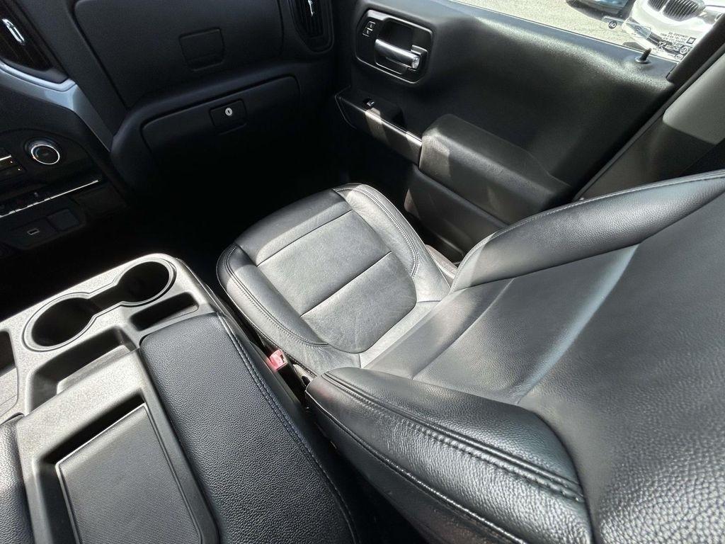 Chevrolet Silverado 1500 4WD Crew Cab 147" Custom 2020