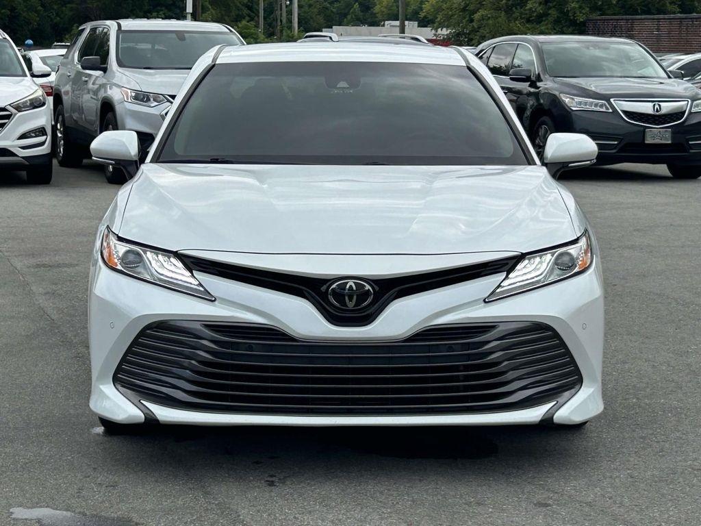 Toyota Camry XLE Auto (Natl) 2018