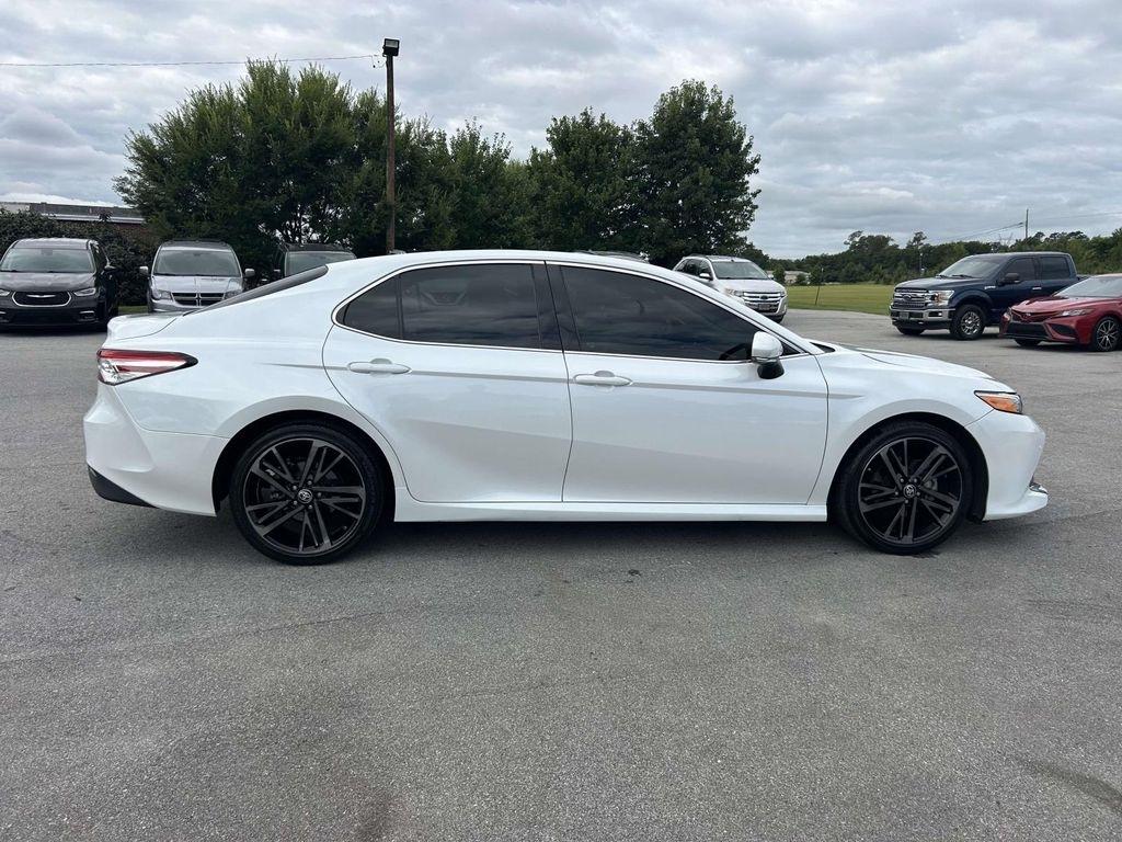 Toyota Camry XLE Auto (Natl) 2018