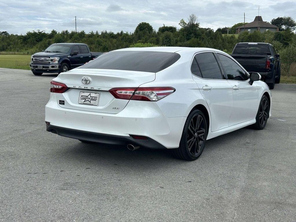 Toyota Camry XLE Auto (Natl) 2018