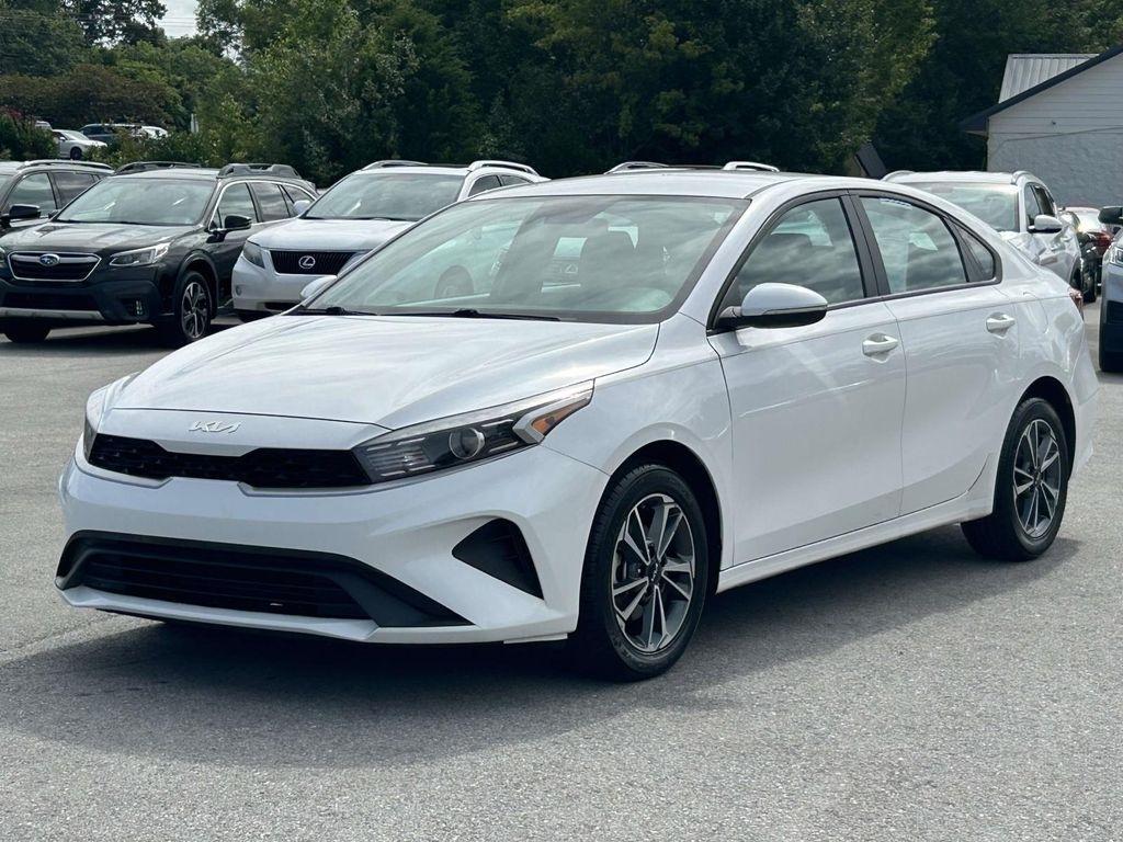 Kia Forte LXS IVT 2024