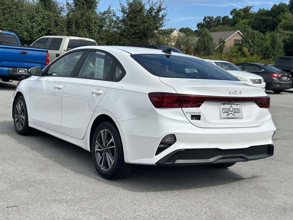 Kia Forte LXS IVT 2024