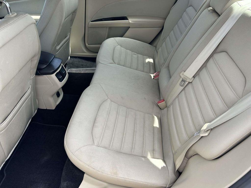 Ford Fusion 4dr Sdn SE FWD 2014