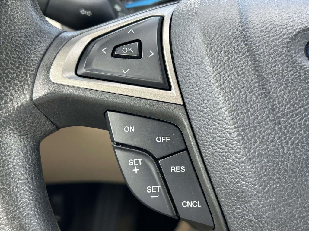 Ford Fusion 4dr Sdn SE FWD 2014
