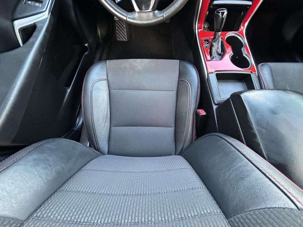 Toyota Camry XLE Auto (Natl) 2017