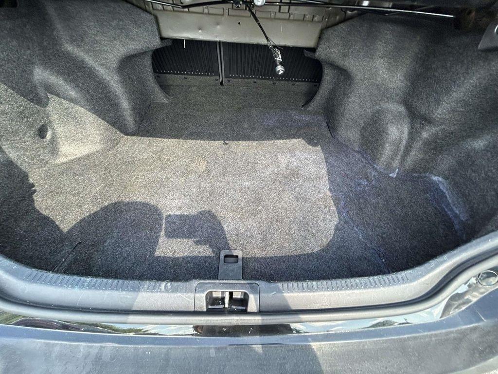 Toyota Camry XLE Auto (Natl) 2017