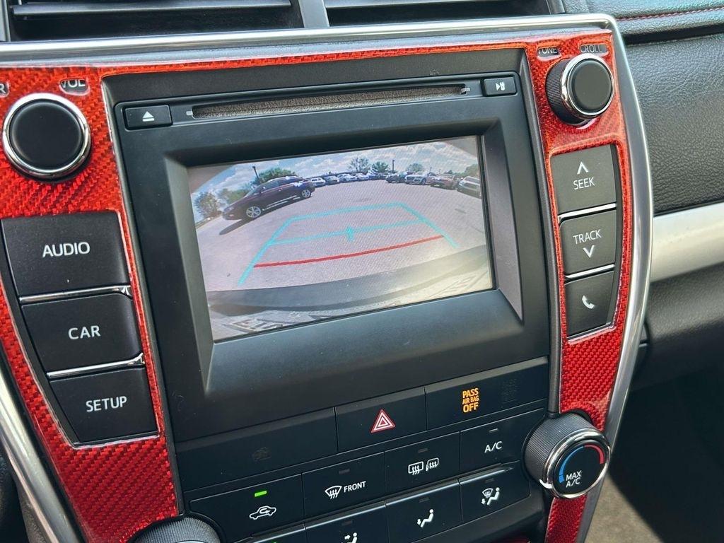 Toyota Camry XLE Auto (Natl) 2017