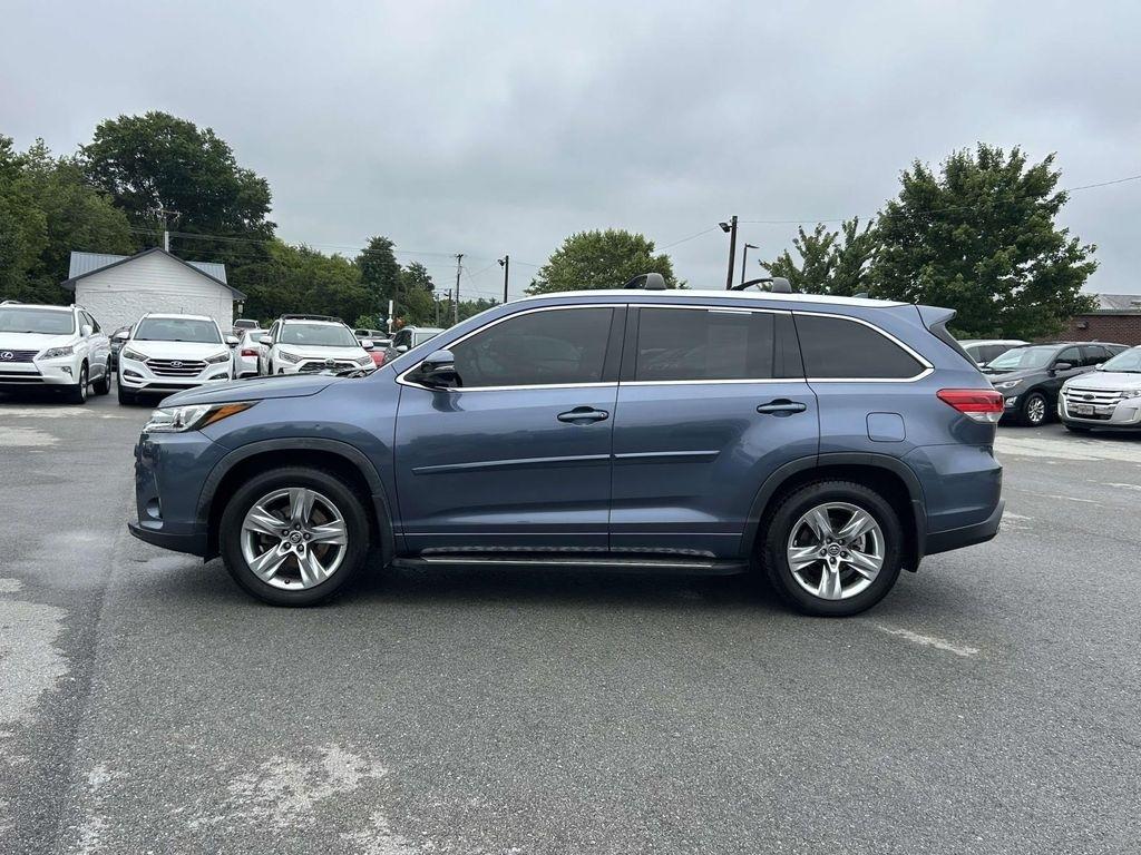 Toyota Highlander Limited V6 AWD (Natl) 2019