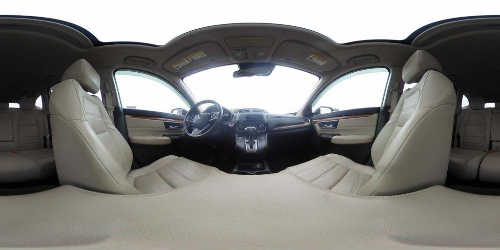Honda CR-V Touring 2WD 2019