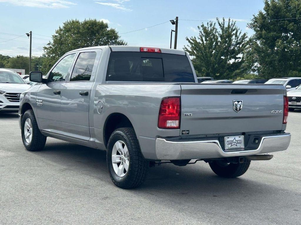 RAM 1500 Classic SLT 4x4 Crew Cab 5'7" Box 2023