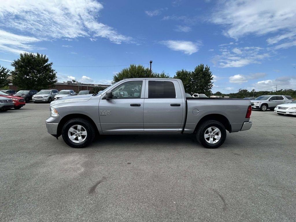 RAM 1500 Classic SLT 4x4 Crew Cab 5'7" Box 2023