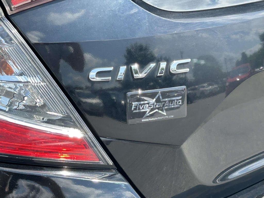 Honda Civic Hatchback LX CVT 2017