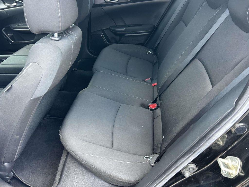 Honda Civic Hatchback LX CVT 2017
