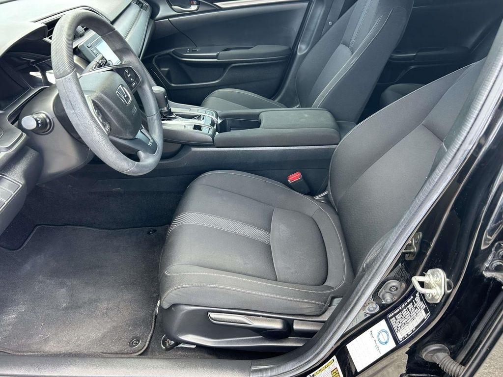 Honda Civic Hatchback LX CVT 2017